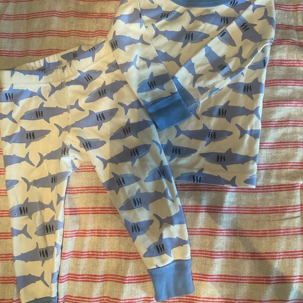 Hanna Andersson Blue and White Shark Pajama Set
